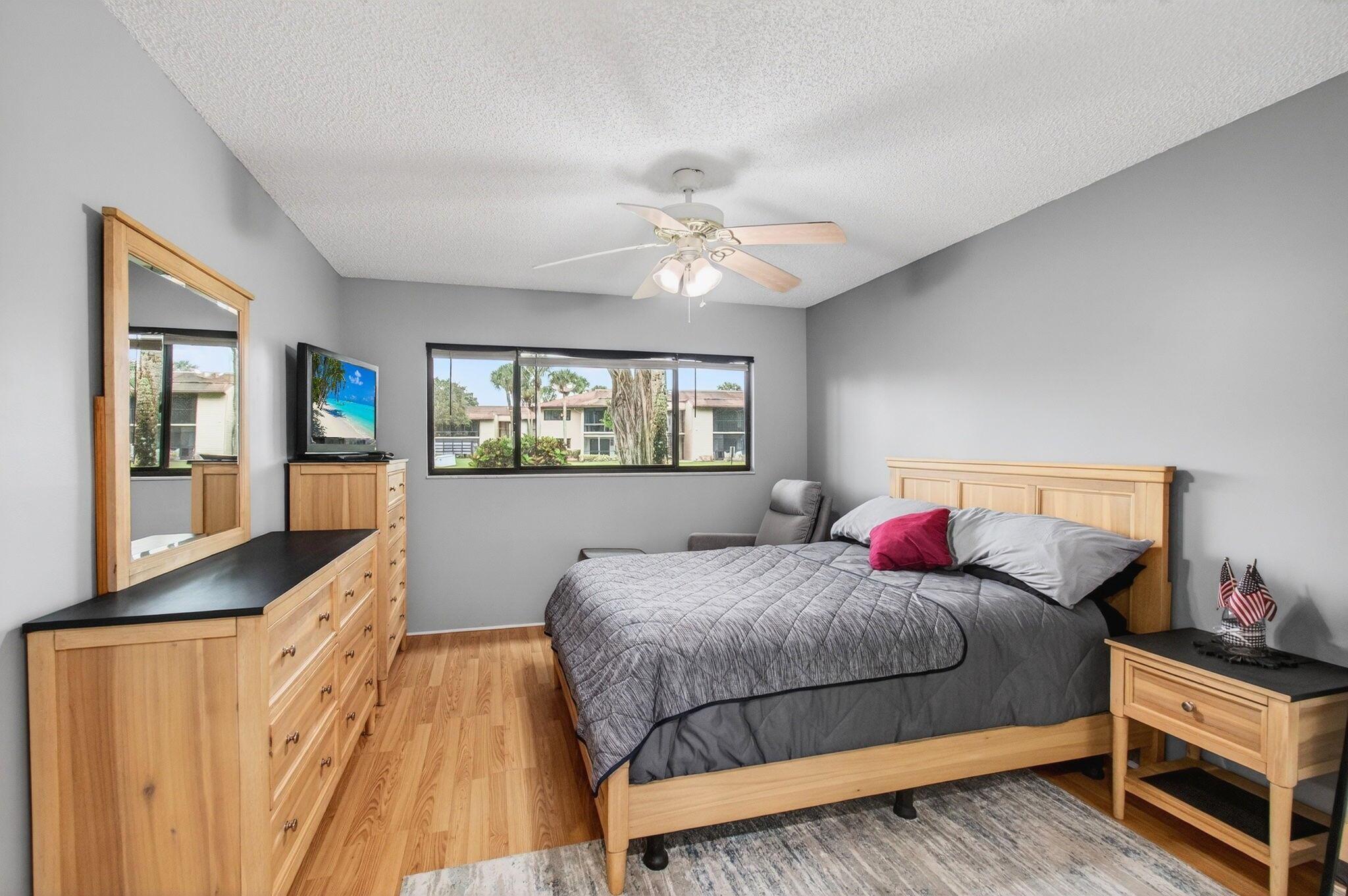 LAKES OF DELRAY - Residential Lease