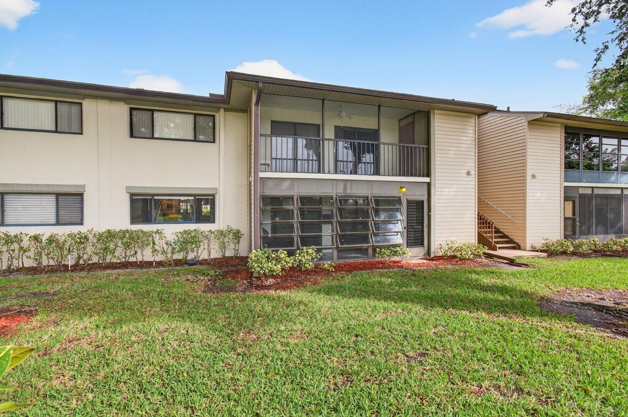 LAKES OF DELRAY - Residential Lease