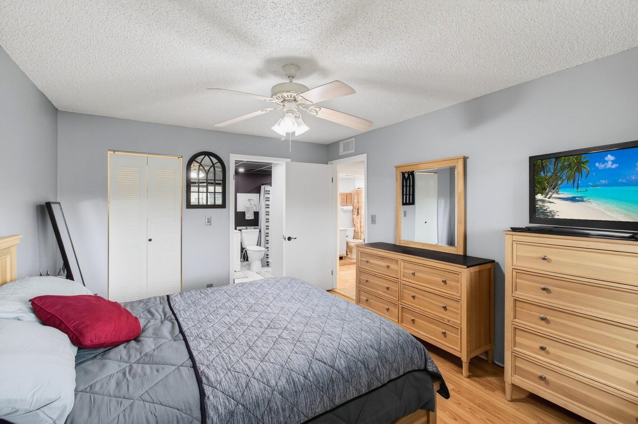 LAKES OF DELRAY - Residential Lease