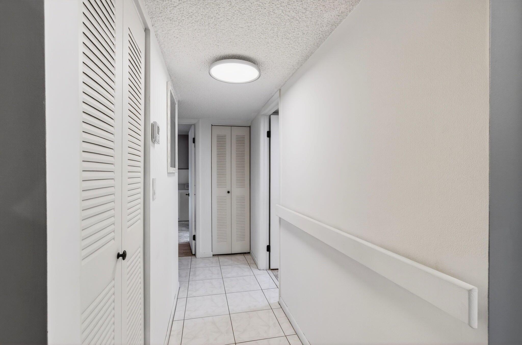 LAKES OF DELRAY - Residential Lease