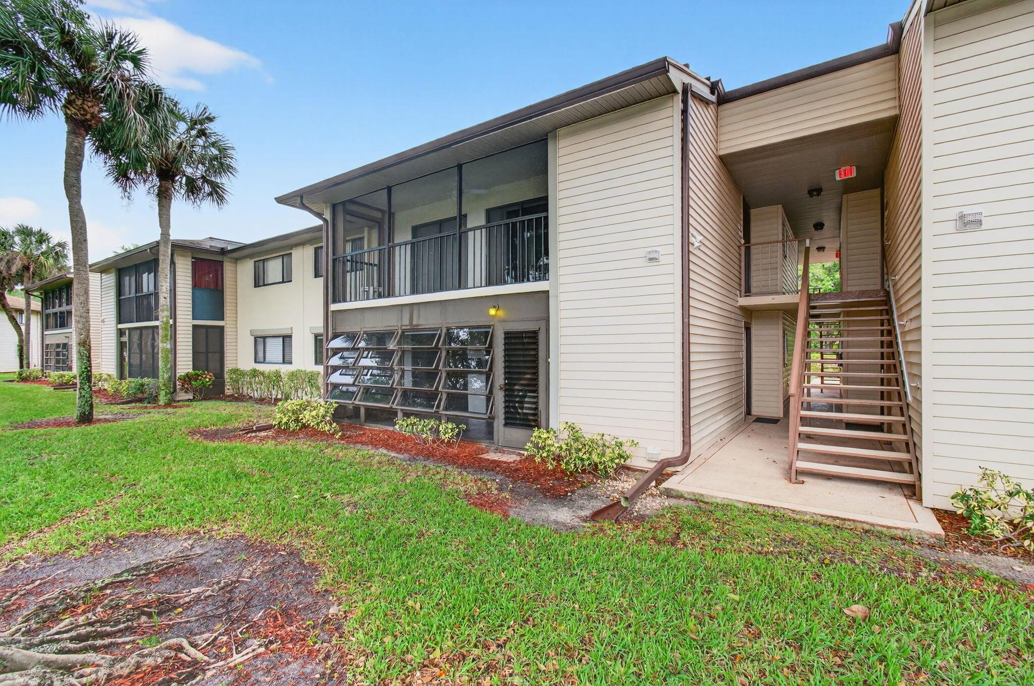 LAKES OF DELRAY - Residential Lease