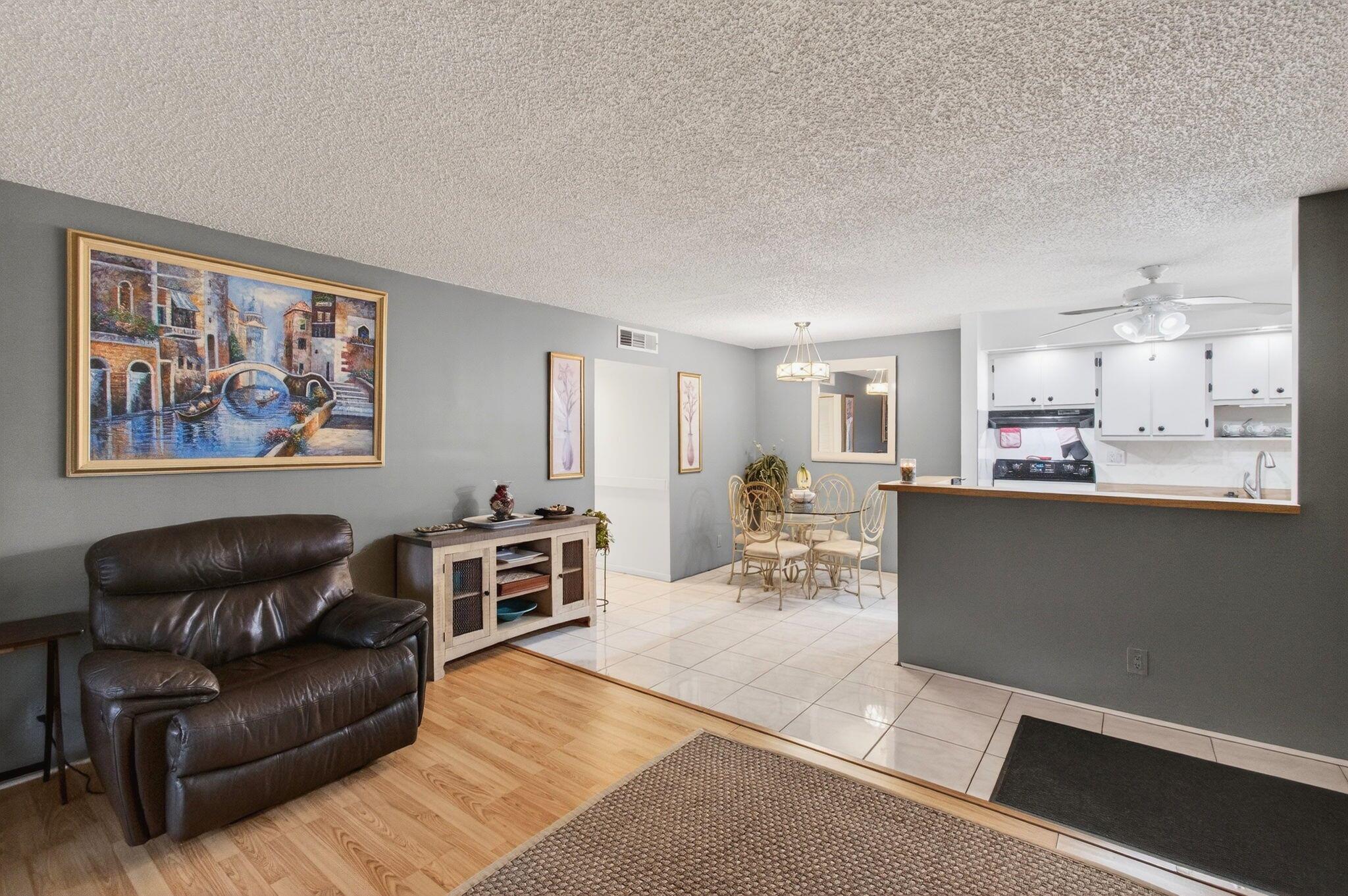 LAKES OF DELRAY - Residential Lease