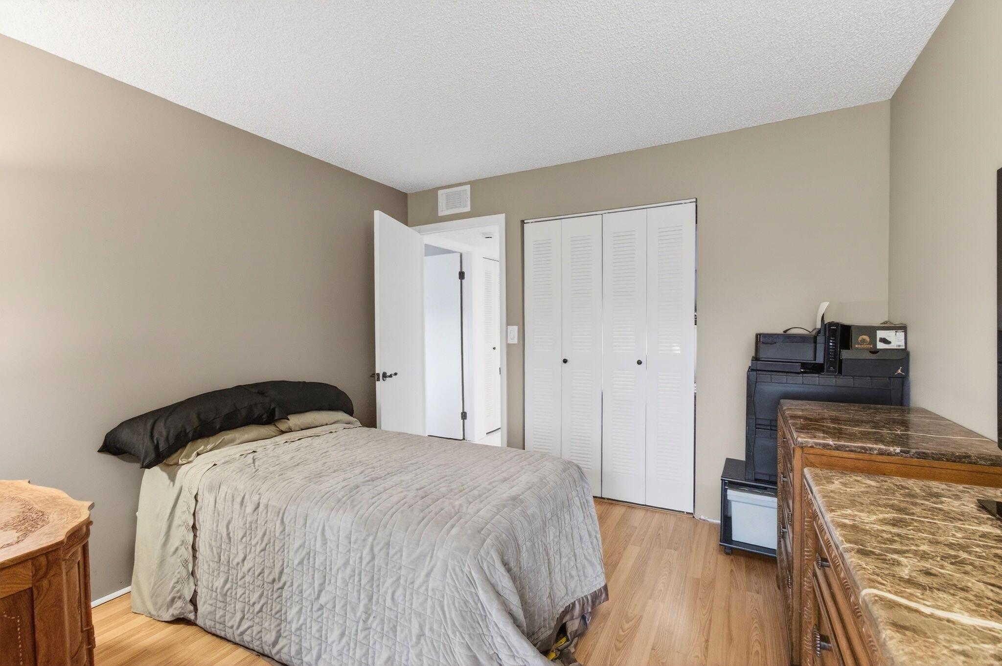 LAKES OF DELRAY - Residential Lease