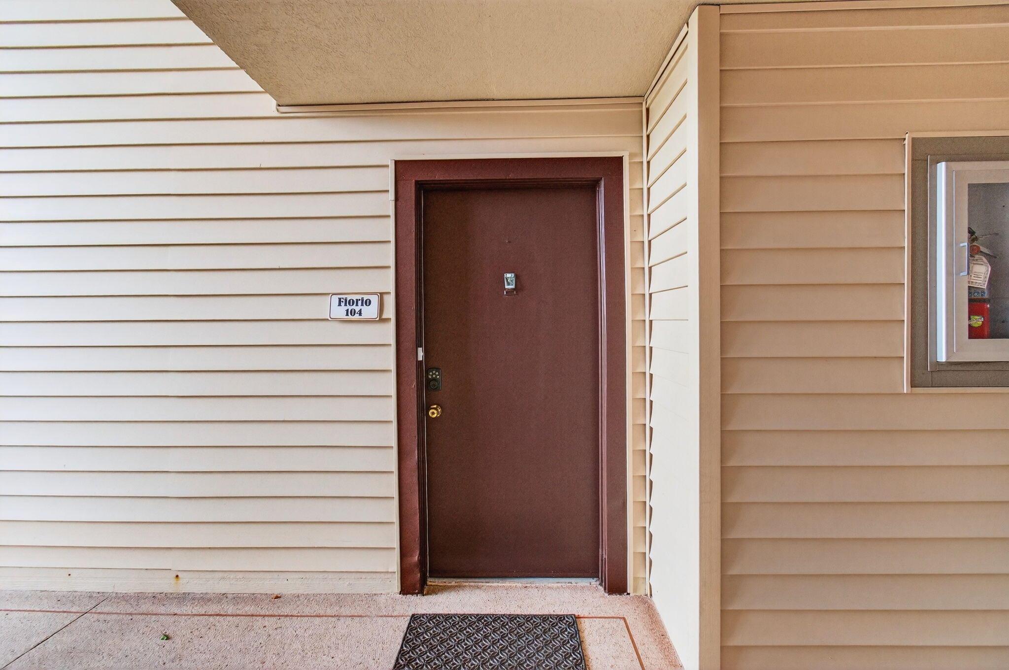 LAKES OF DELRAY - Residential Lease