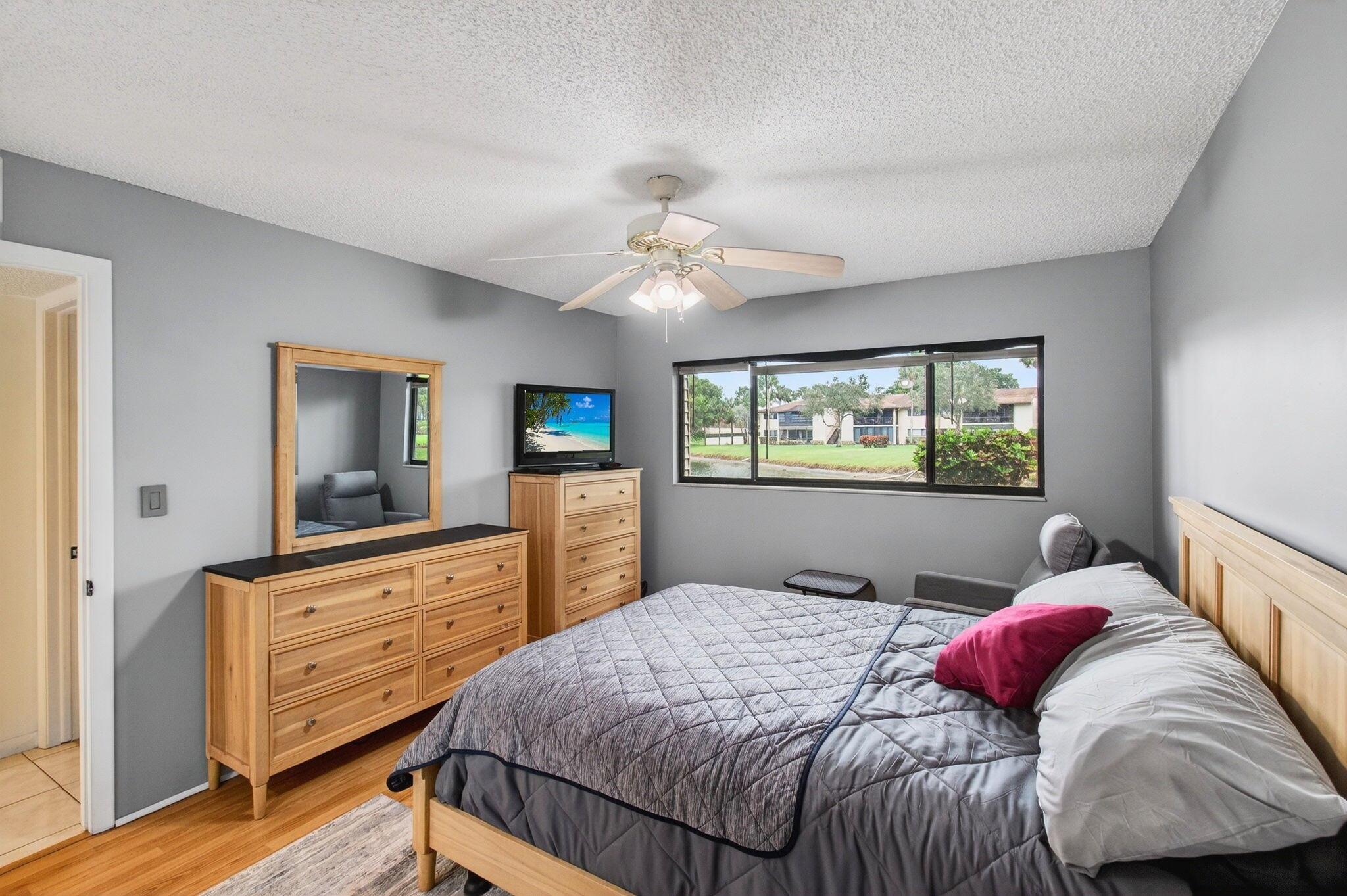 LAKES OF DELRAY - Residential Lease