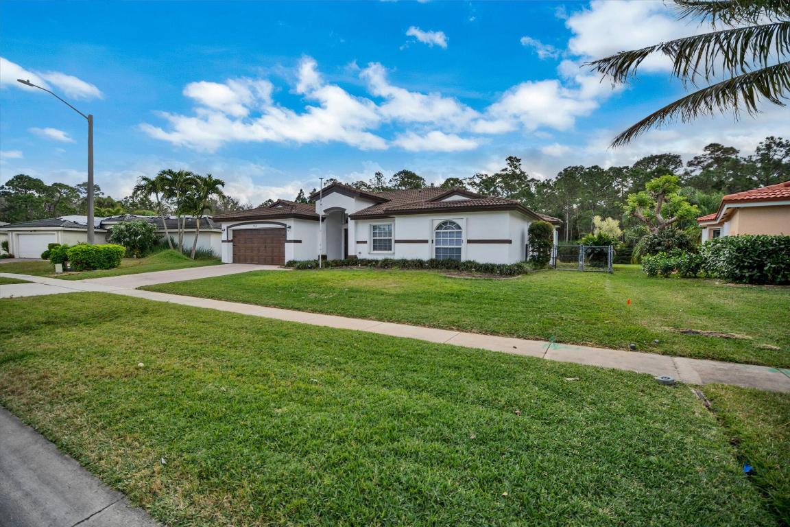 112 Cocoplum Circle