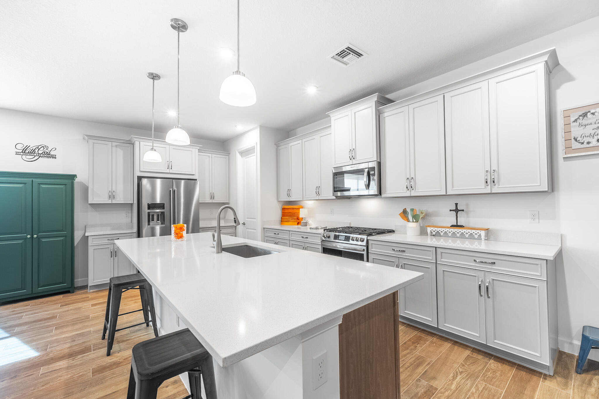 TELARO AT SOUTHERN GROVE PHASE 2 AND 3 - Residential