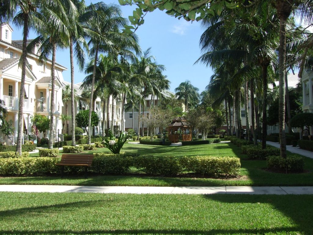 Photo of 1554 Limetree Bay Avenue, Jupiter, FL 33458 (MLS # B26037437)
