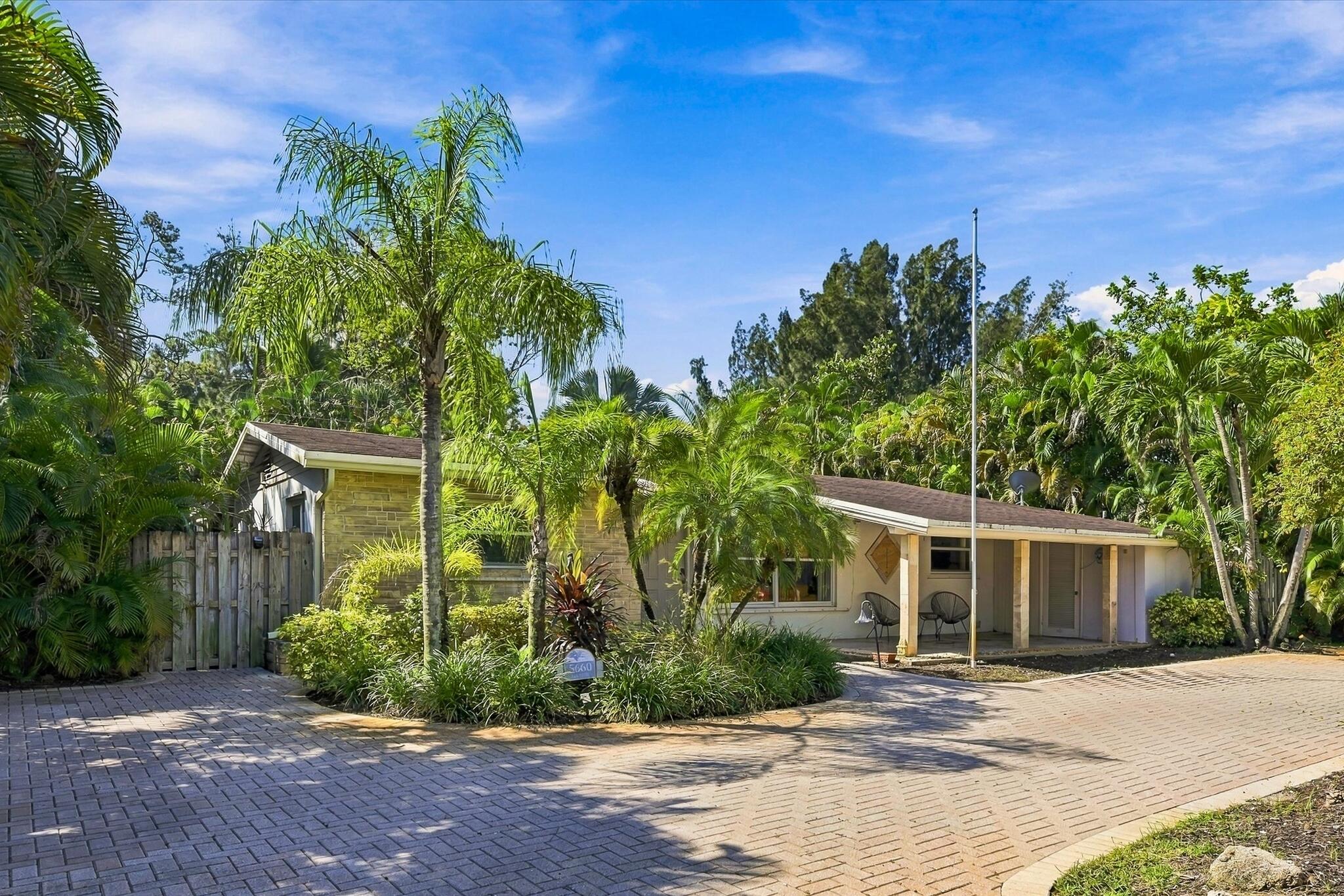 5660 Lee Drive