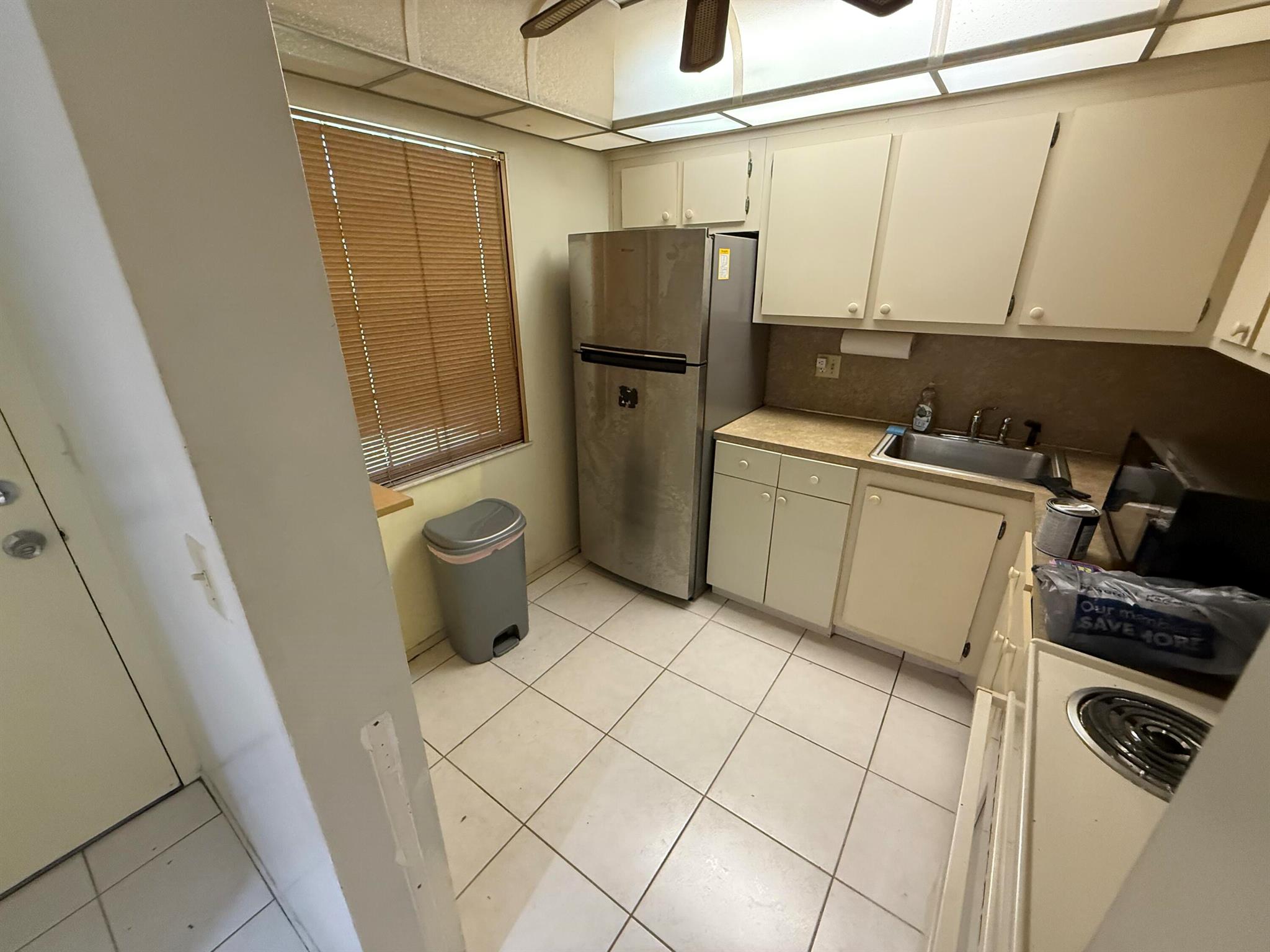 6190 Woodlands Boulevard 118