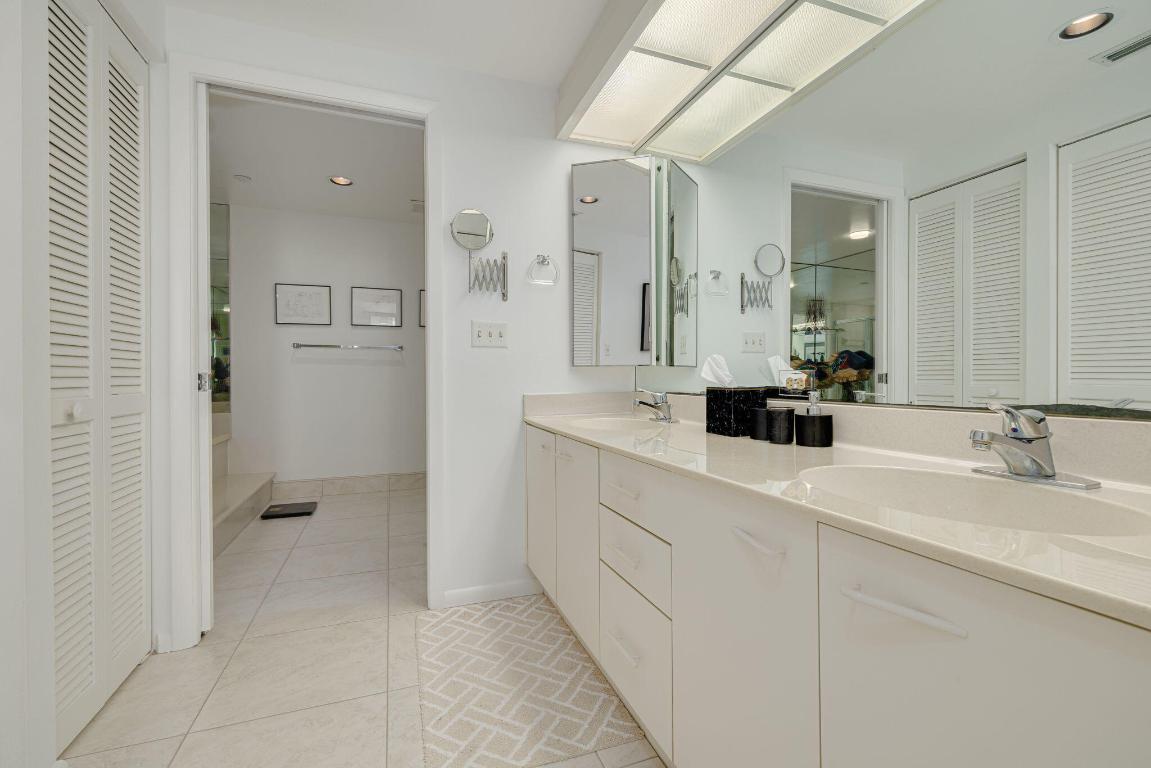 ULTIMAR TWO CONDO - Residential