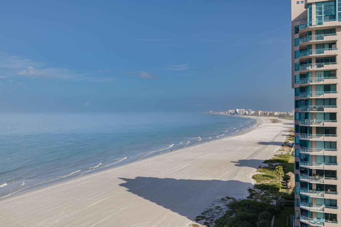 ULTIMAR TWO CONDO - Residential