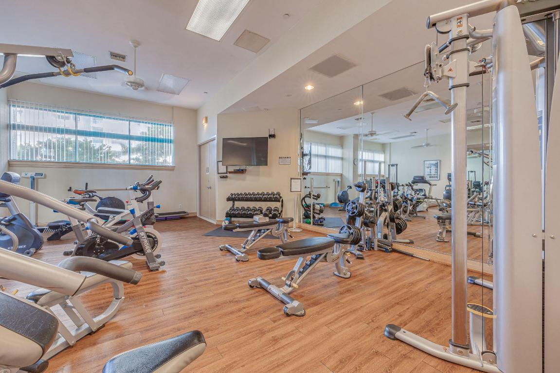 ULTIMAR TWO CONDO - Residential