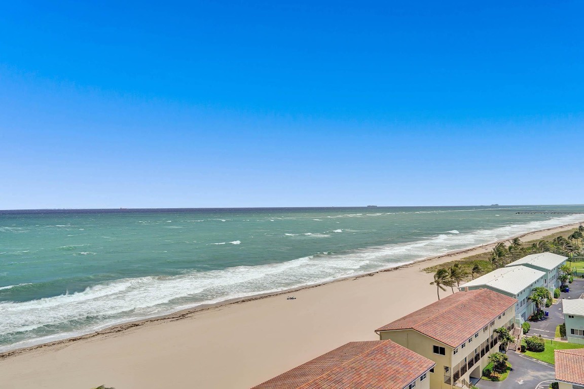 STARLIGHT TOWERS CONDO - Residential Lease