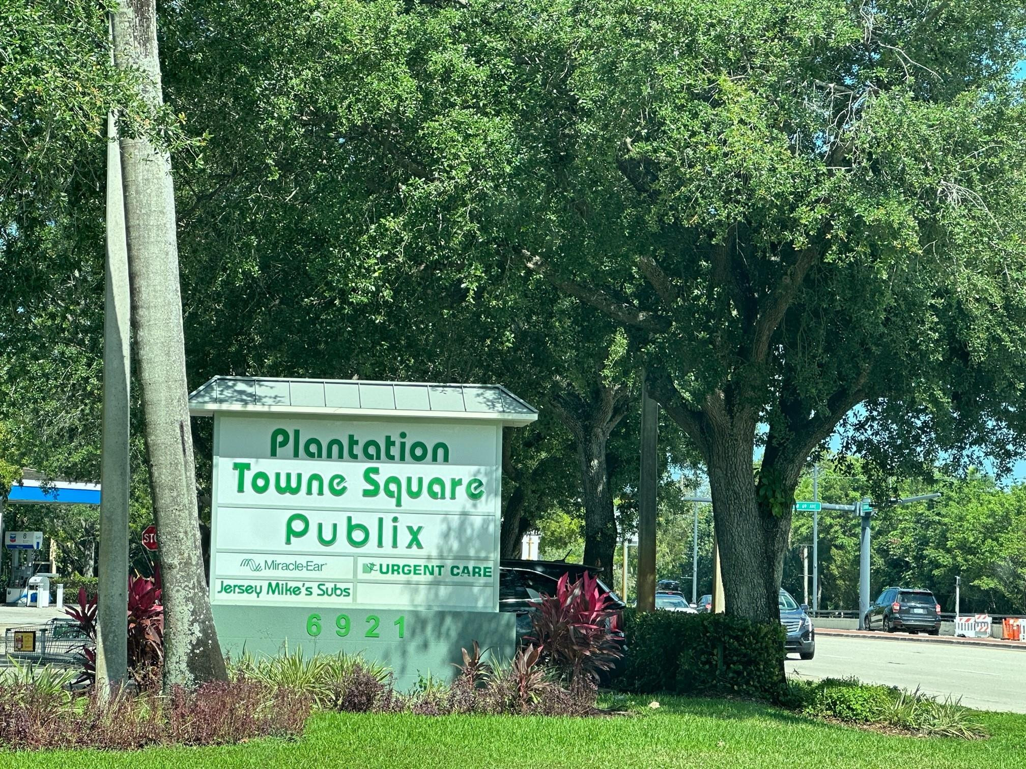 POLYNESIAN GARDENS CONDOMINIUM - Residential Lease