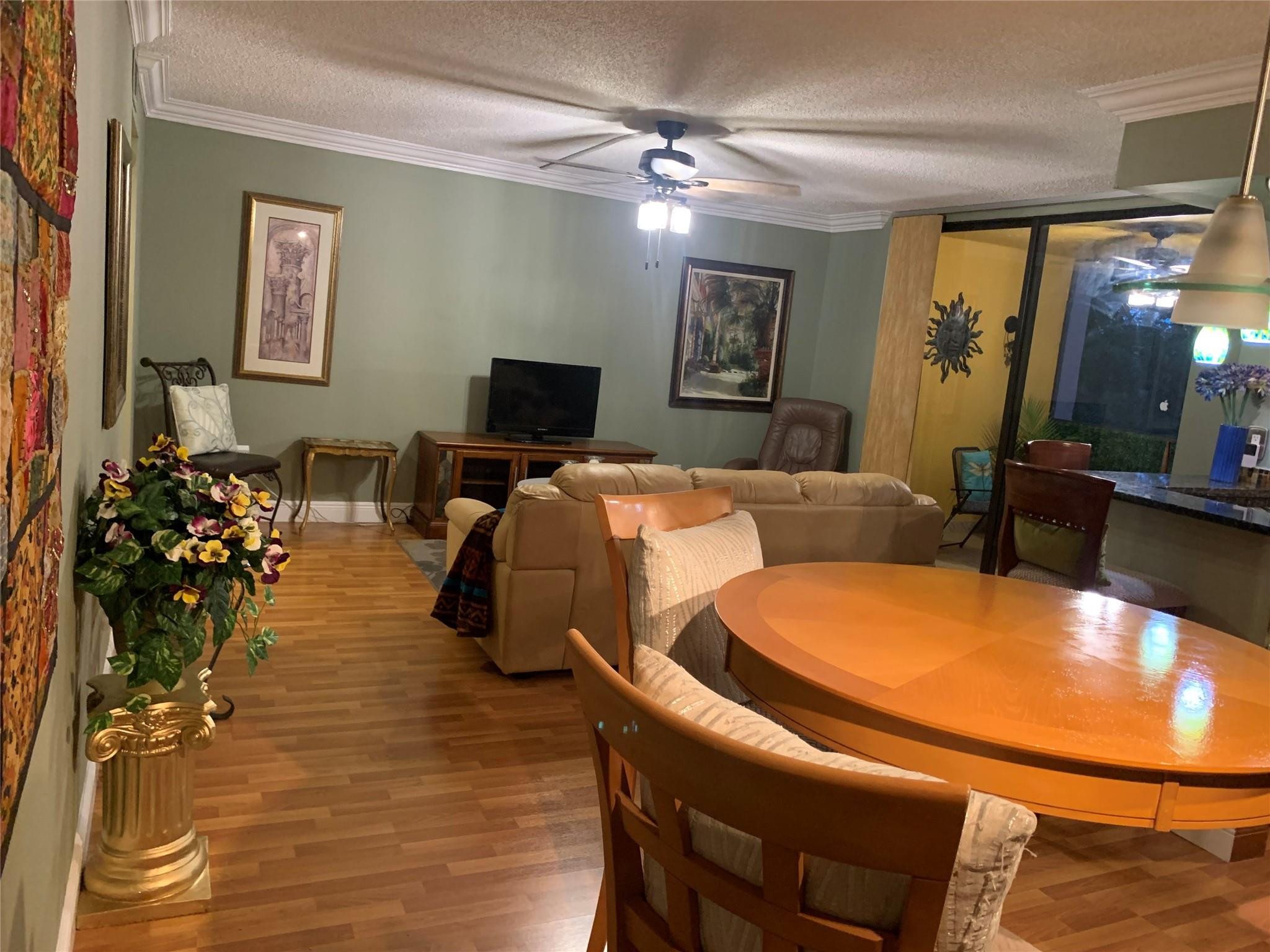 POLYNESIAN GARDENS CONDOMINIUM - Residential Lease