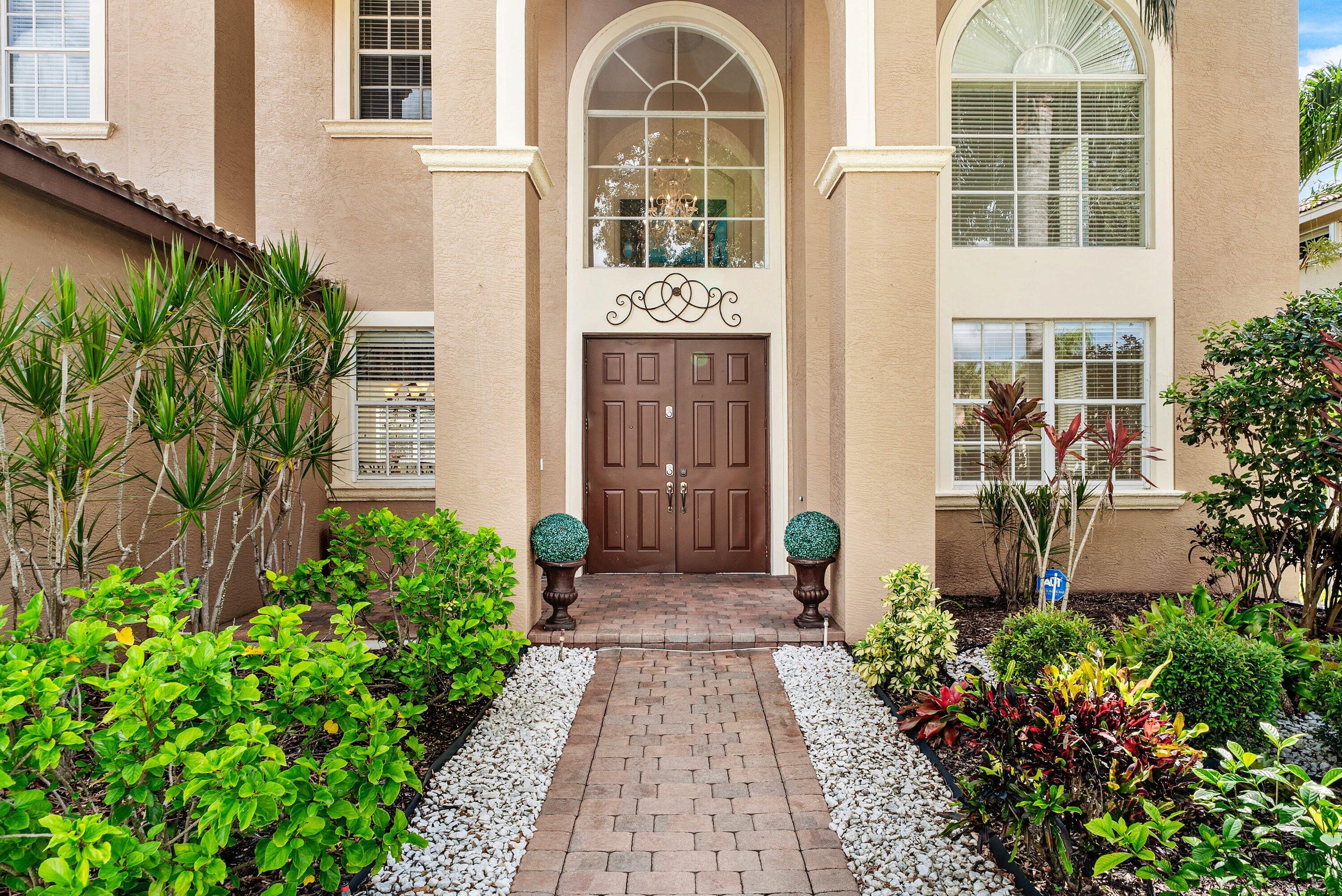 7346 Denicola Lane