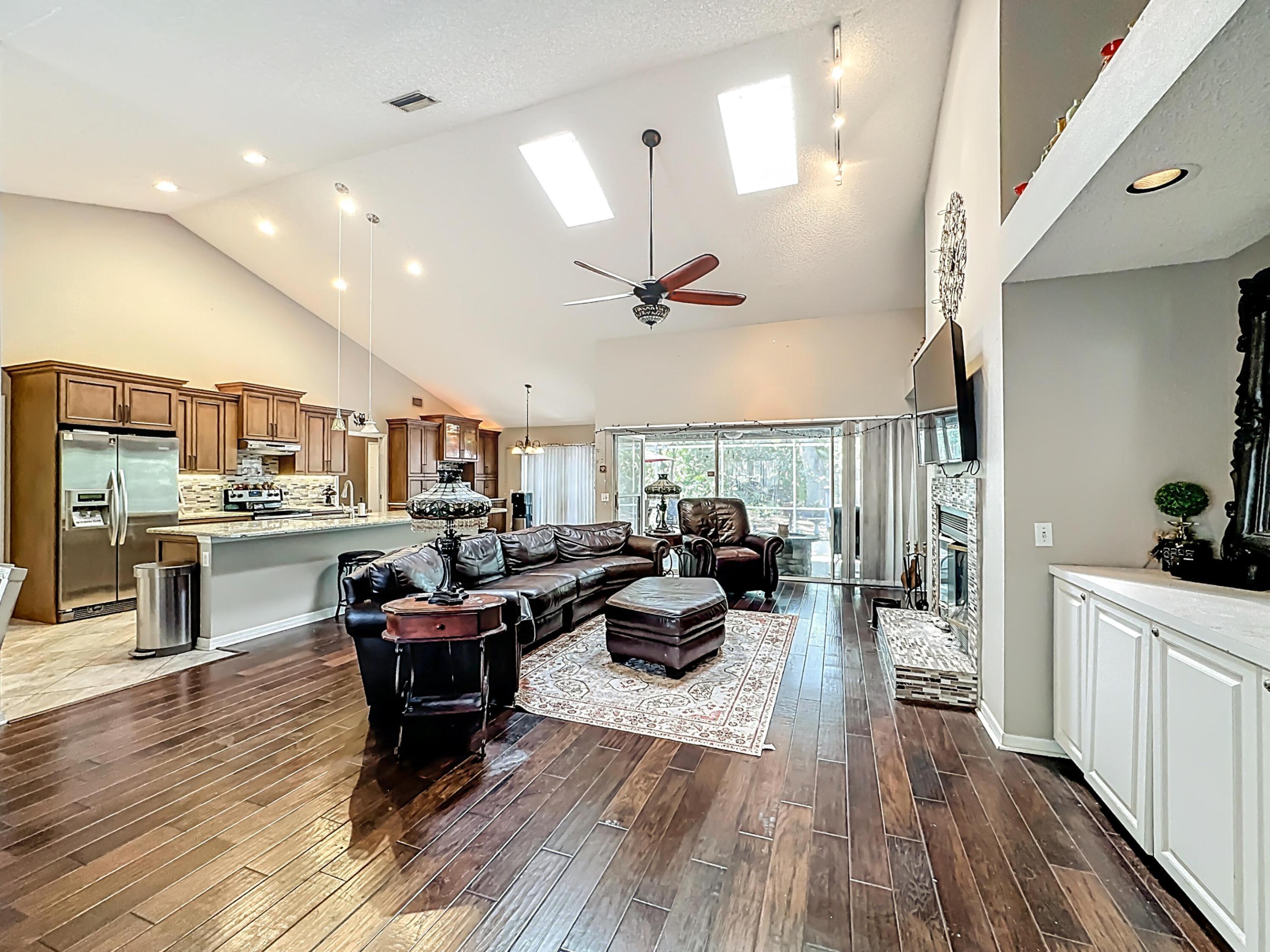 GREYSTONE - Residential