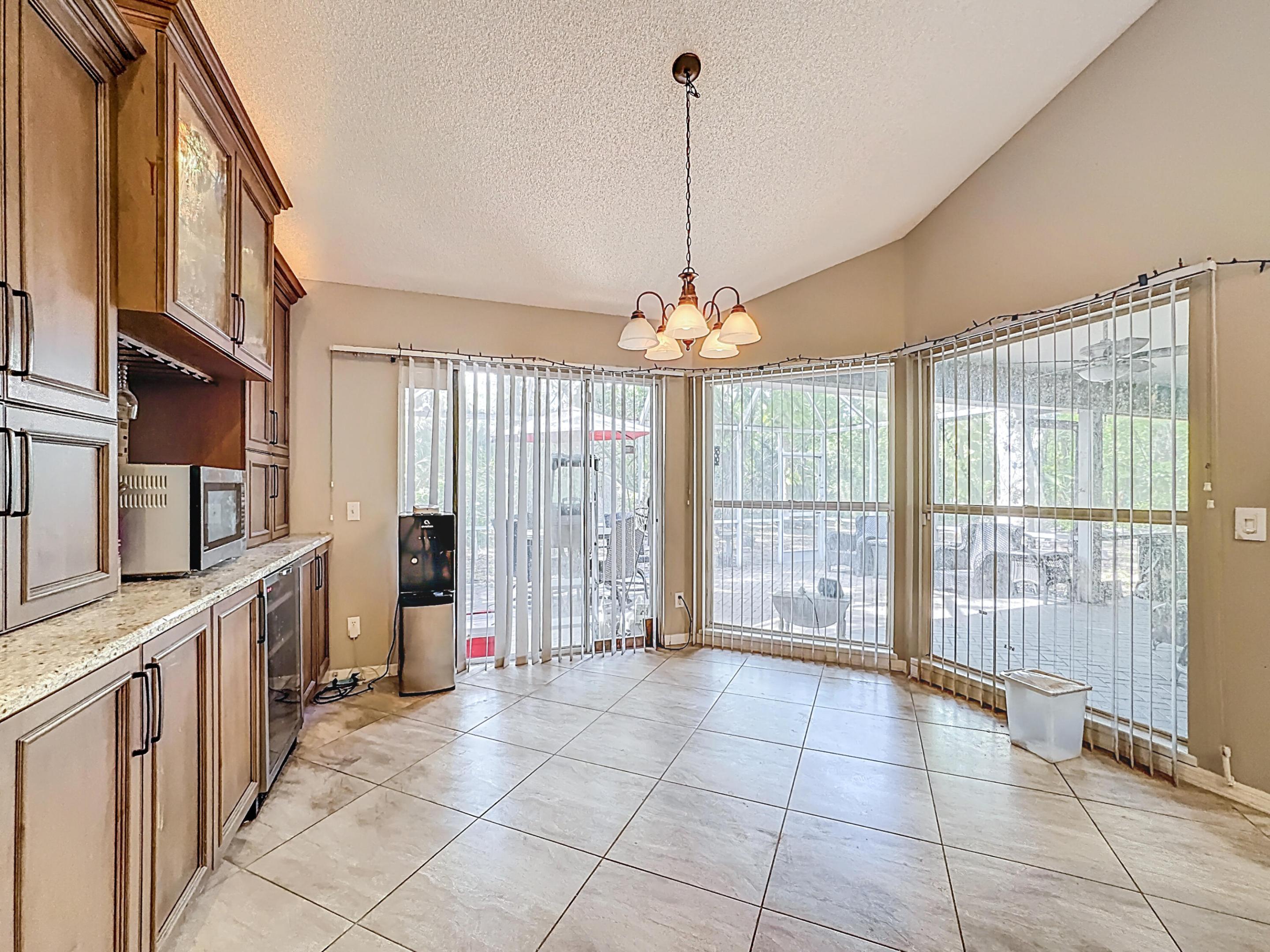 GREYSTONE - Residential