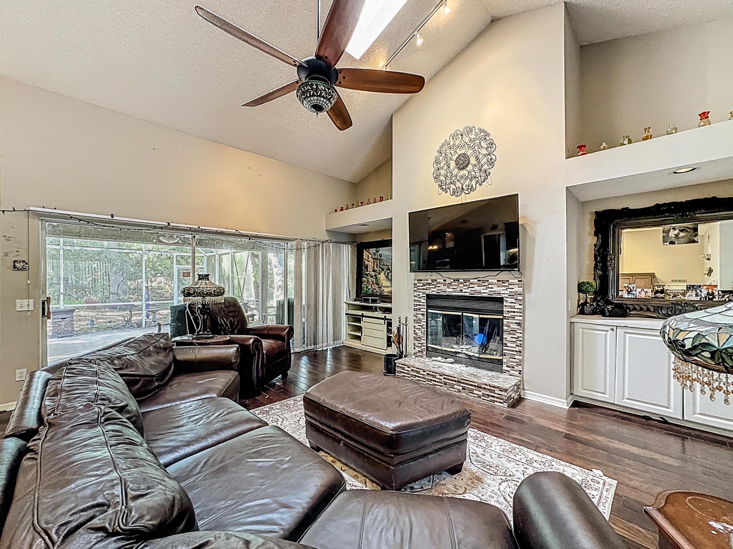 GREYSTONE - Residential