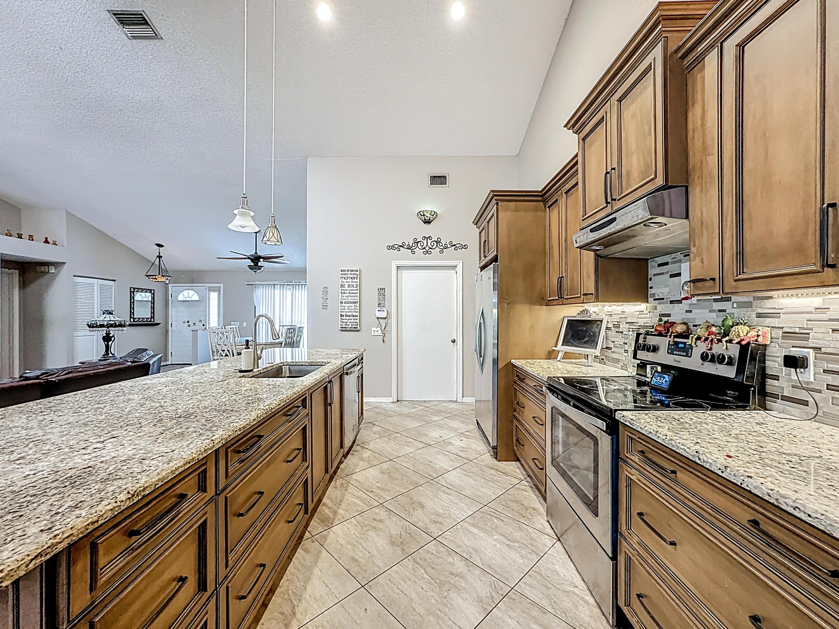 GREYSTONE - Residential