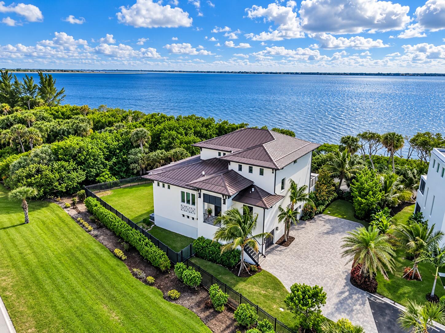 7683 Pelican Pointe Drive