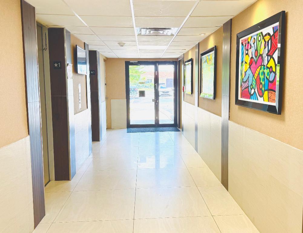 MANORS OF INVERRARY XII - Residential