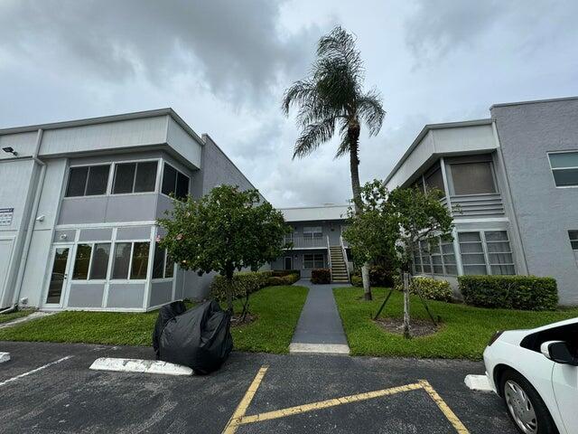 KINGS POINT FLANDERS CONDOS - Residential Lease