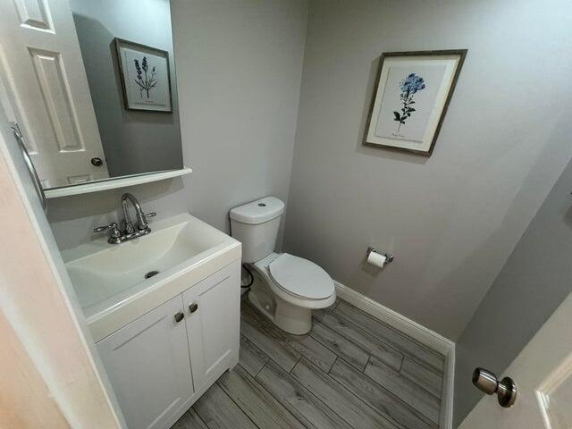 KINGS POINT FLANDERS CONDOS - Residential Lease