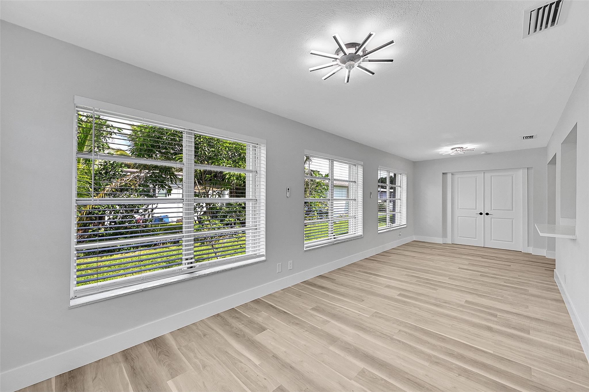 Paradise Gardens Sec 3 72 - Residential