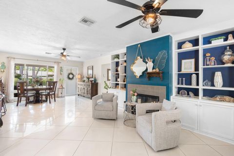 Tiny photo for 2601 NE 27th Way, Fort Lauderdale, FL 33306 (MLS # B26028617)