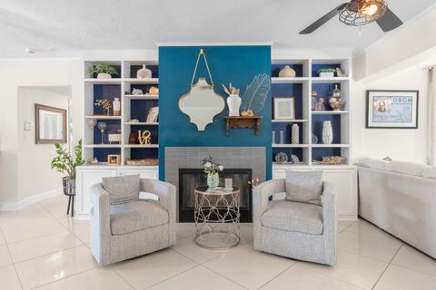 Tiny photo for 2601 NE 27th Way, Fort Lauderdale, FL 33306 (MLS # B26028617)