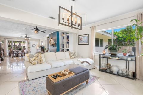 Tiny photo for 2601 NE 27th Way, Fort Lauderdale, FL 33306 (MLS # B26028617)