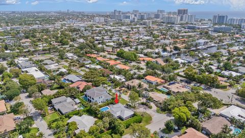 Tiny photo for 2601 NE 27th Way, Fort Lauderdale, FL 33306 (MLS # B26028617)