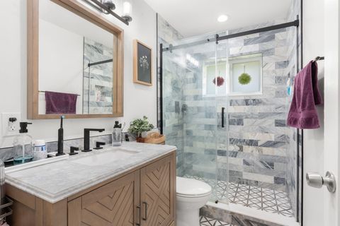 Tiny photo for 2601 NE 27th Way, Fort Lauderdale, FL 33306 (MLS # B26028617)