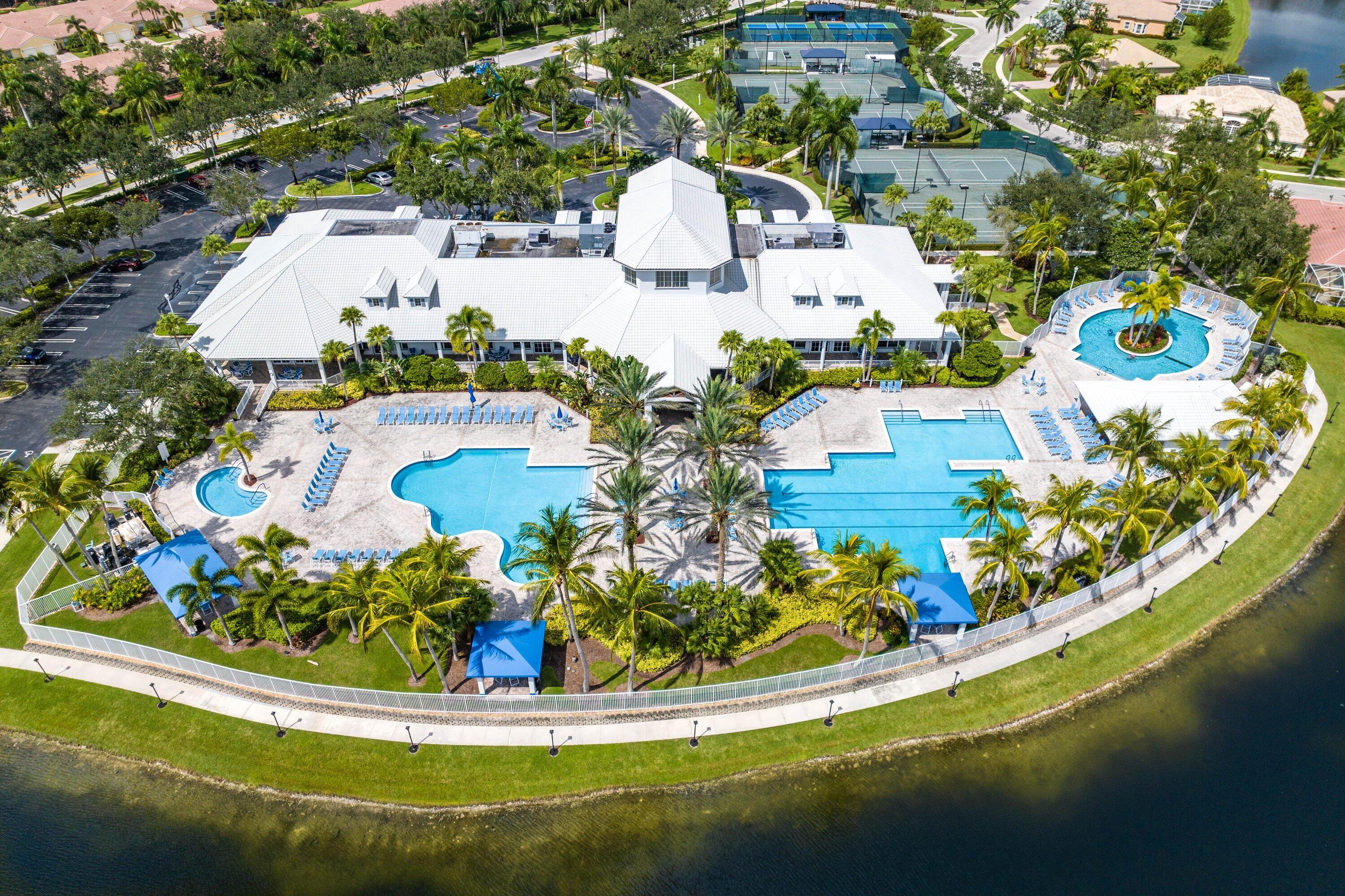 BAYWINDS - Residential