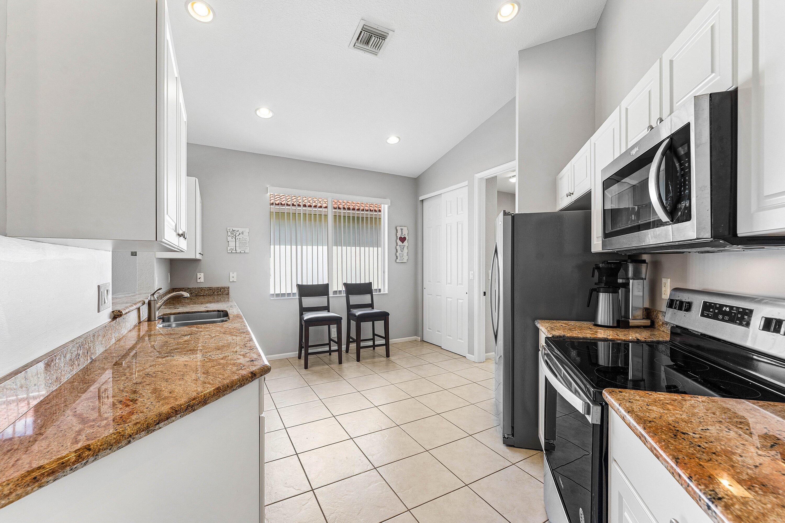 BAYWINDS - Residential