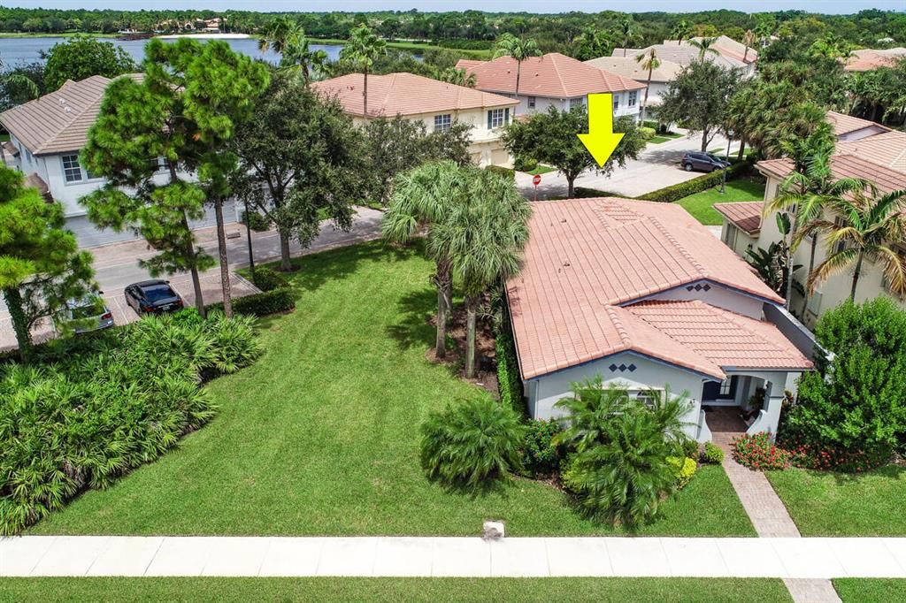 Photo of 47 Stoney Drive, Palm Beach Gardens, FL 33410 (MLS # R10788851)