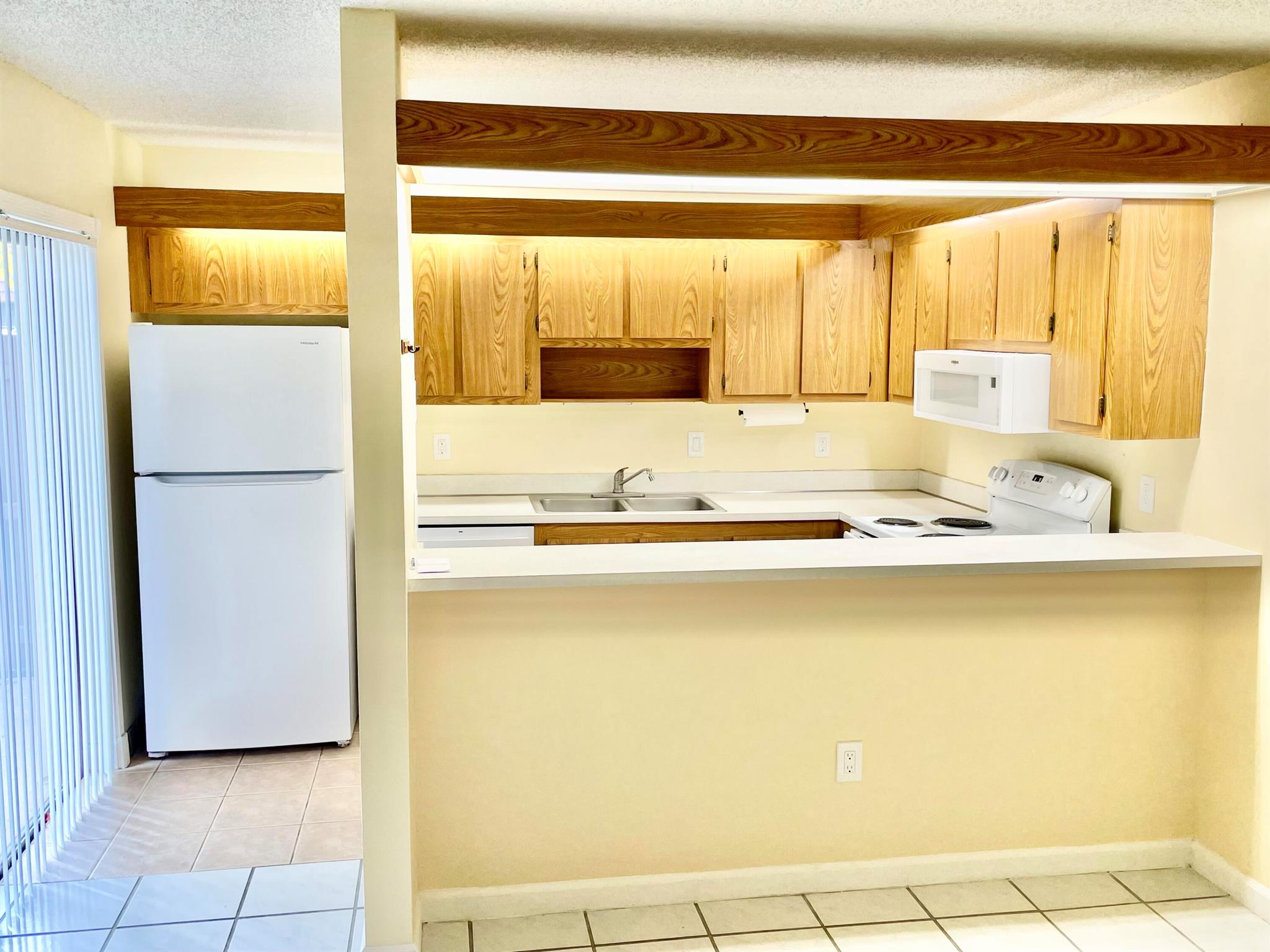 JUPITER PLANTATION FIRST - Residential Lease