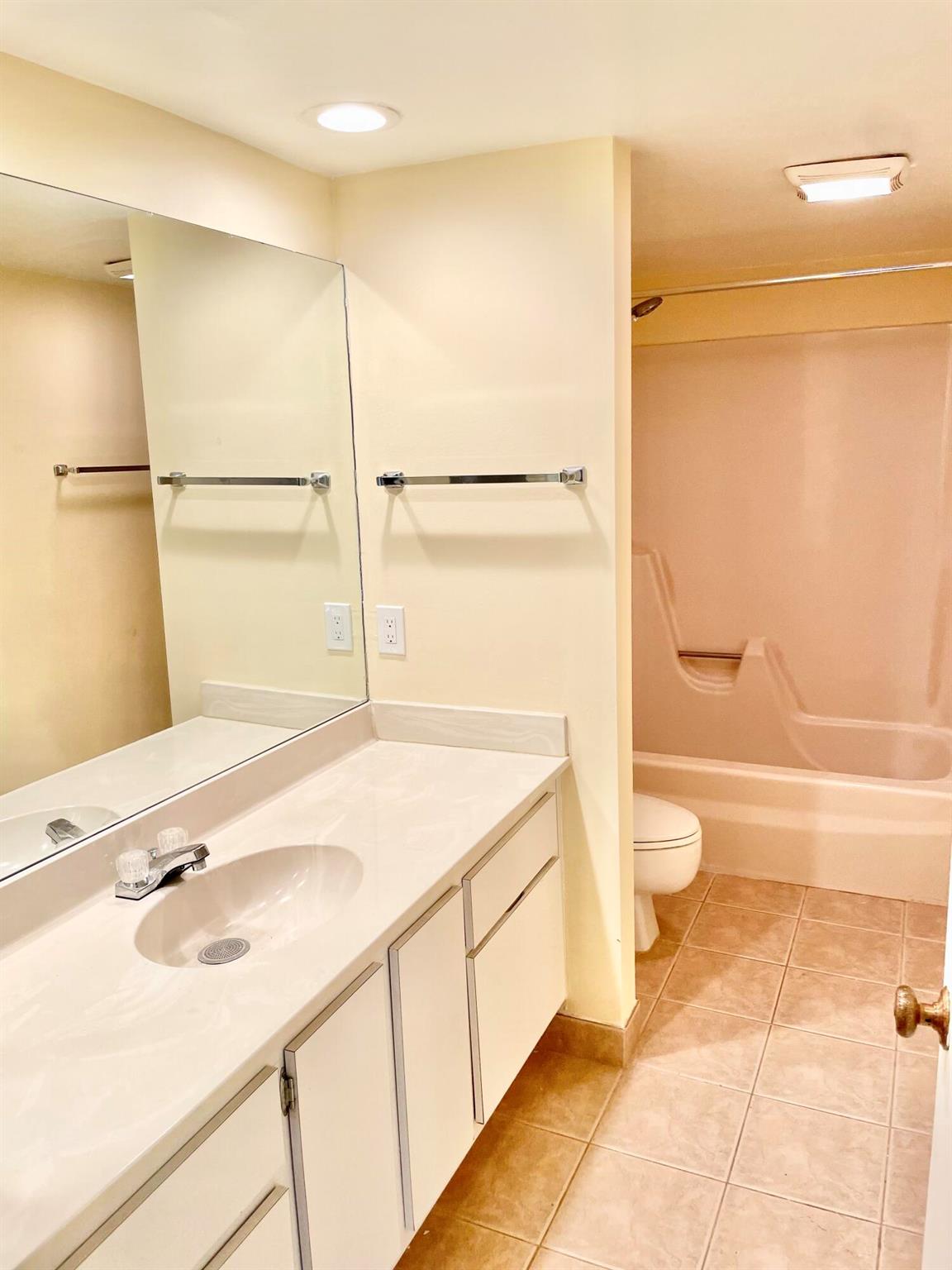 JUPITER PLANTATION FIRST - Residential Lease