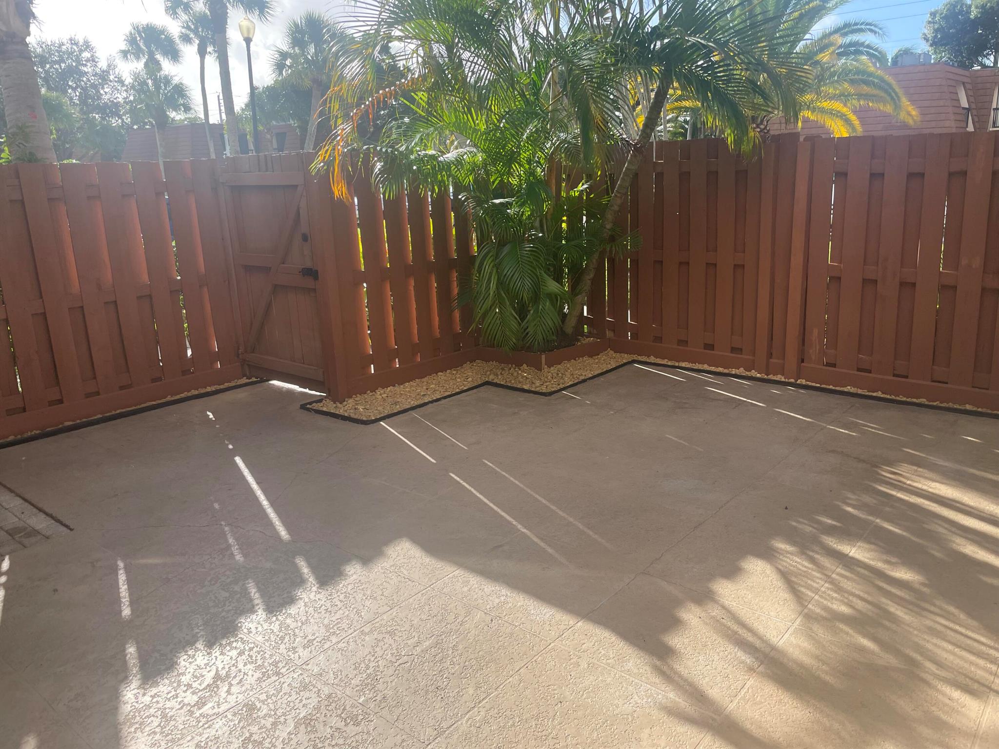 JUPITER PLANTATION FIRST - Residential Lease