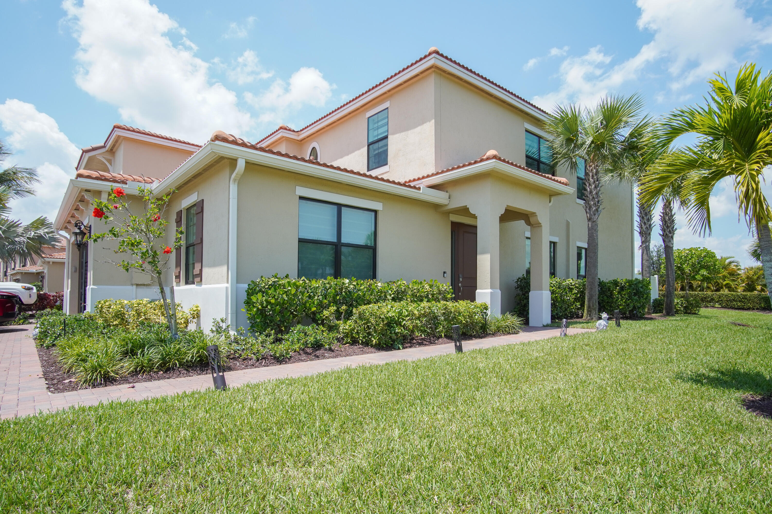 10057 Brickhill Drive