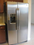 CHARLESTON COMMONS - Residential Lease