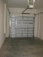 CHARLESTON COMMONS - Residential Lease