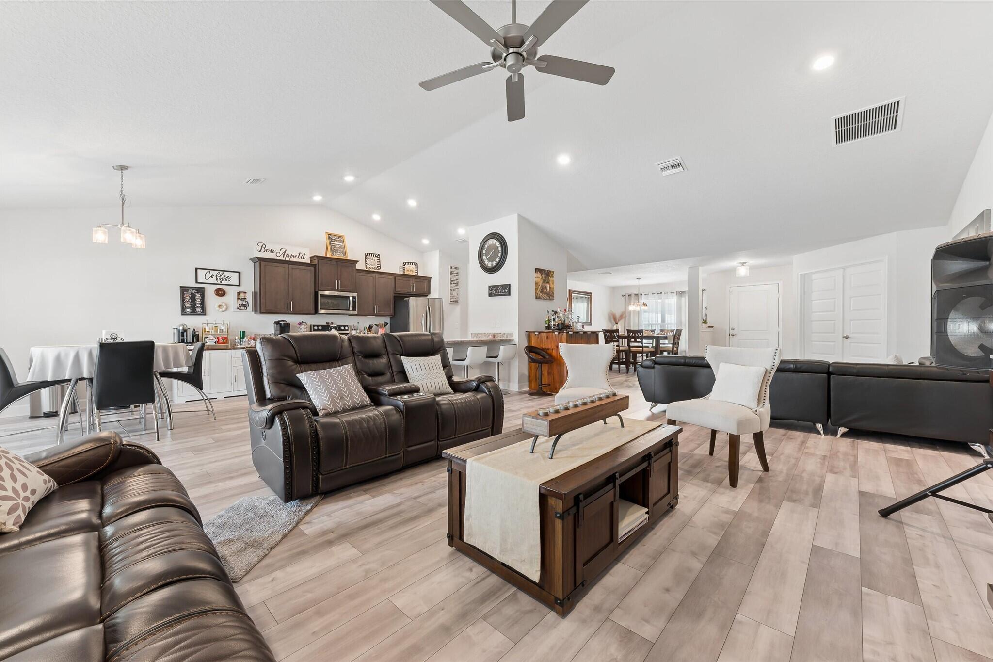 PORT ST LUCIE-SECTION 11 - Residential