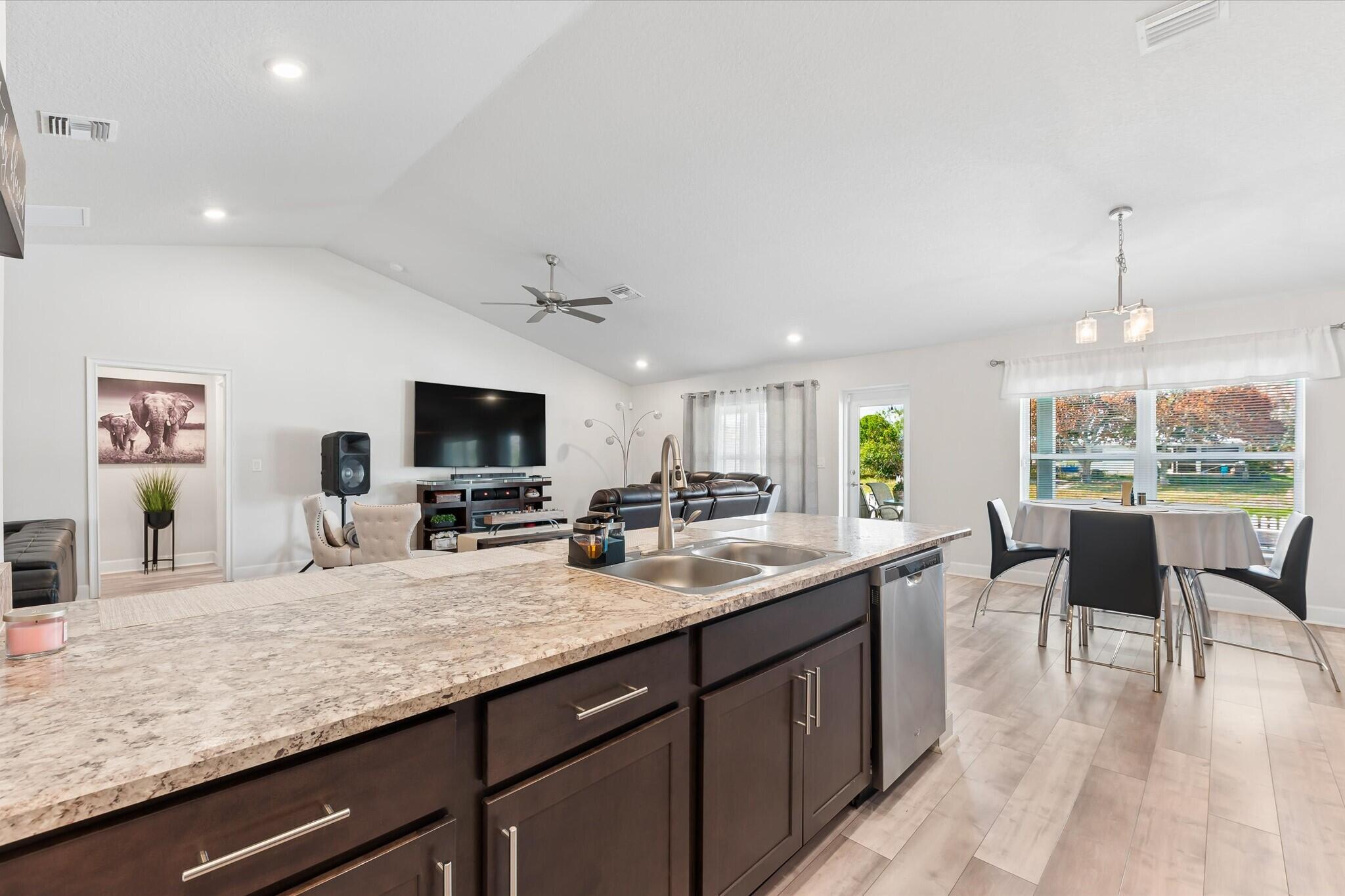 PORT ST LUCIE-SECTION 11 - Residential