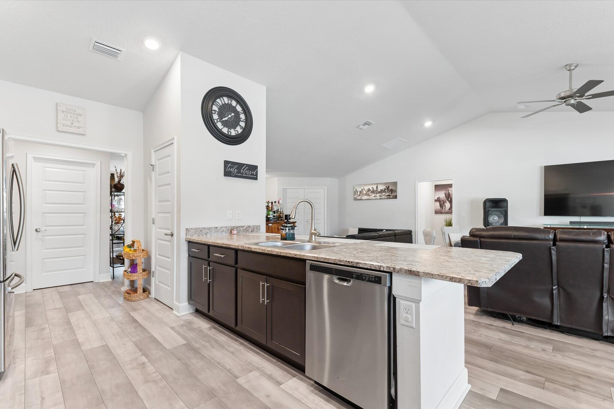 PORT ST LUCIE-SECTION 11 - Residential