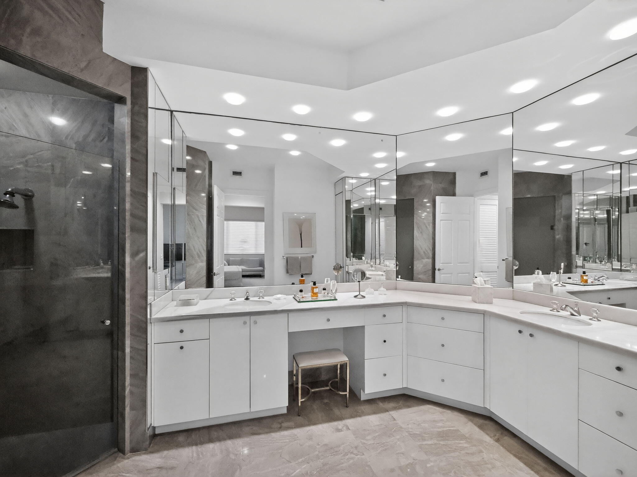 BALLENISLES - Residential