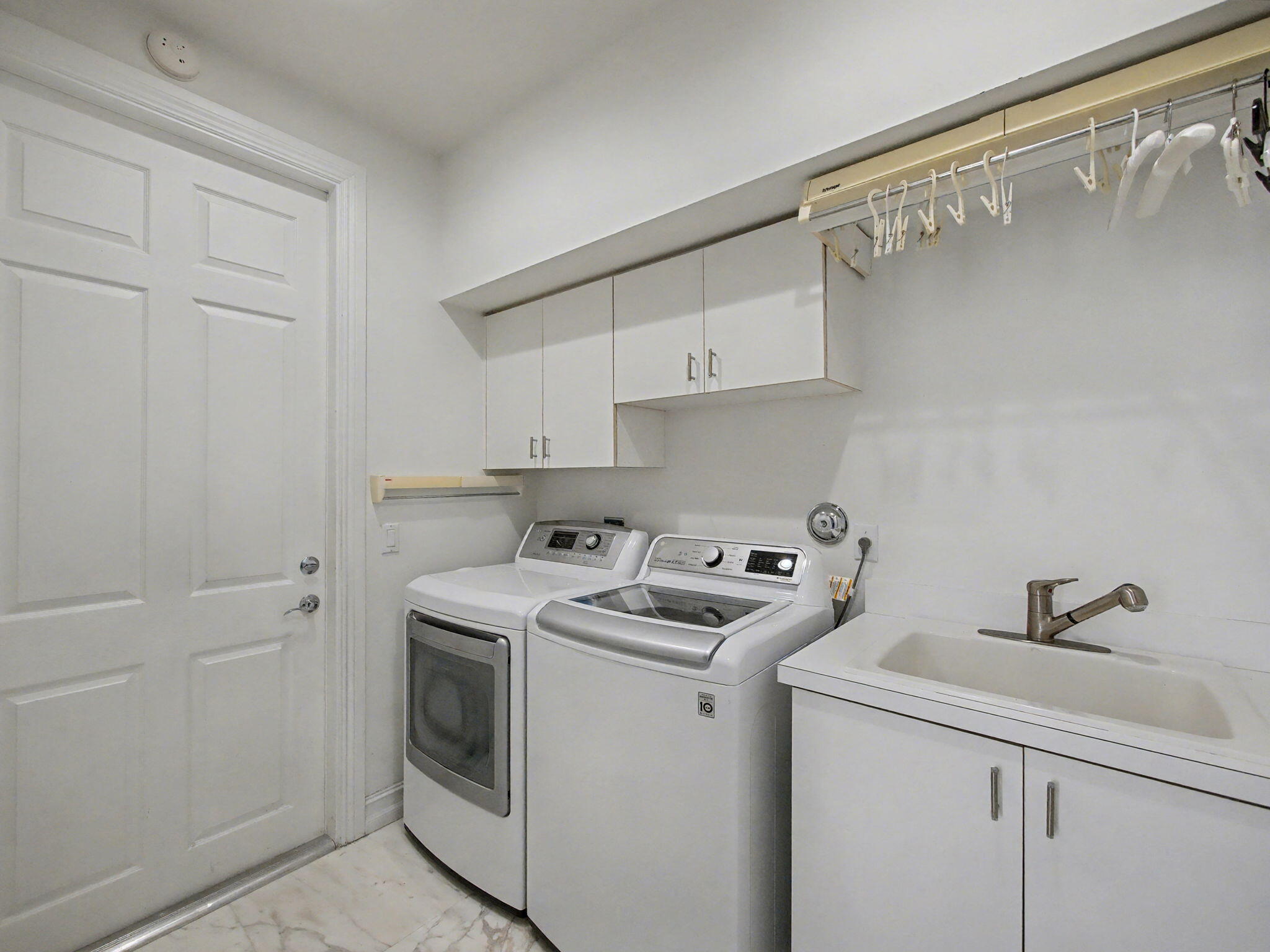 BALLENISLES - Residential