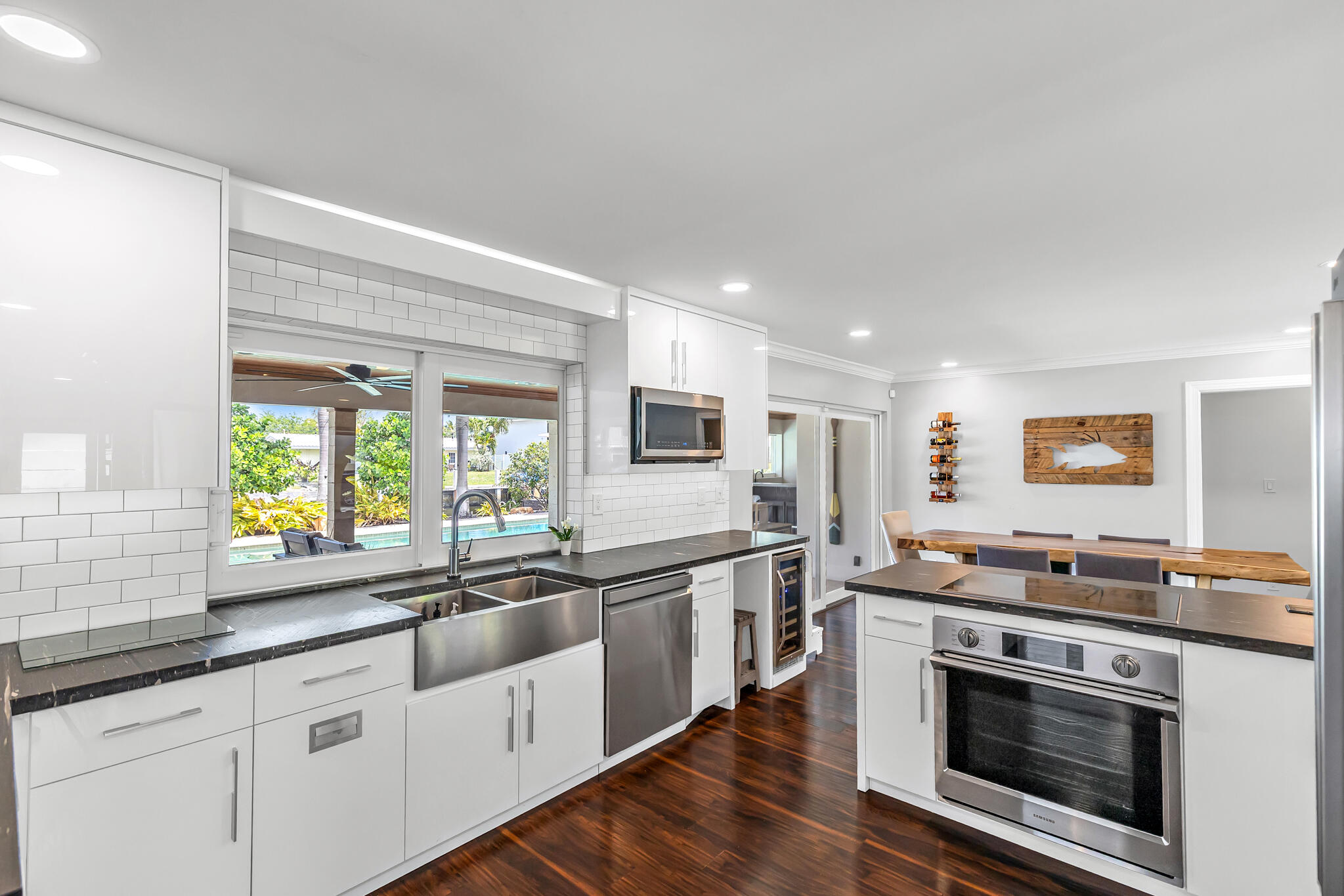 CORAL KEY VILLAS 8TH SEC - Residential Lease